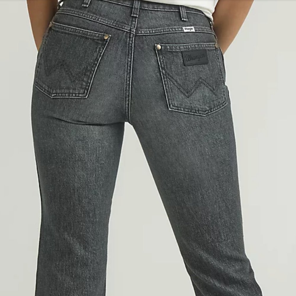 NWOT Wrangler Wild West High Rise Straight Sz 28x28 ~ Black Washed Denim